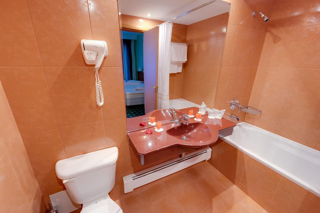 Hotel Palas Mamaia Oda fotoğraf