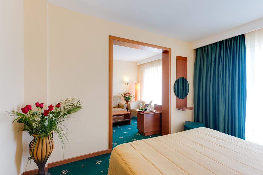 Hotel Palas Mamaia Dış mekan fotoğraf